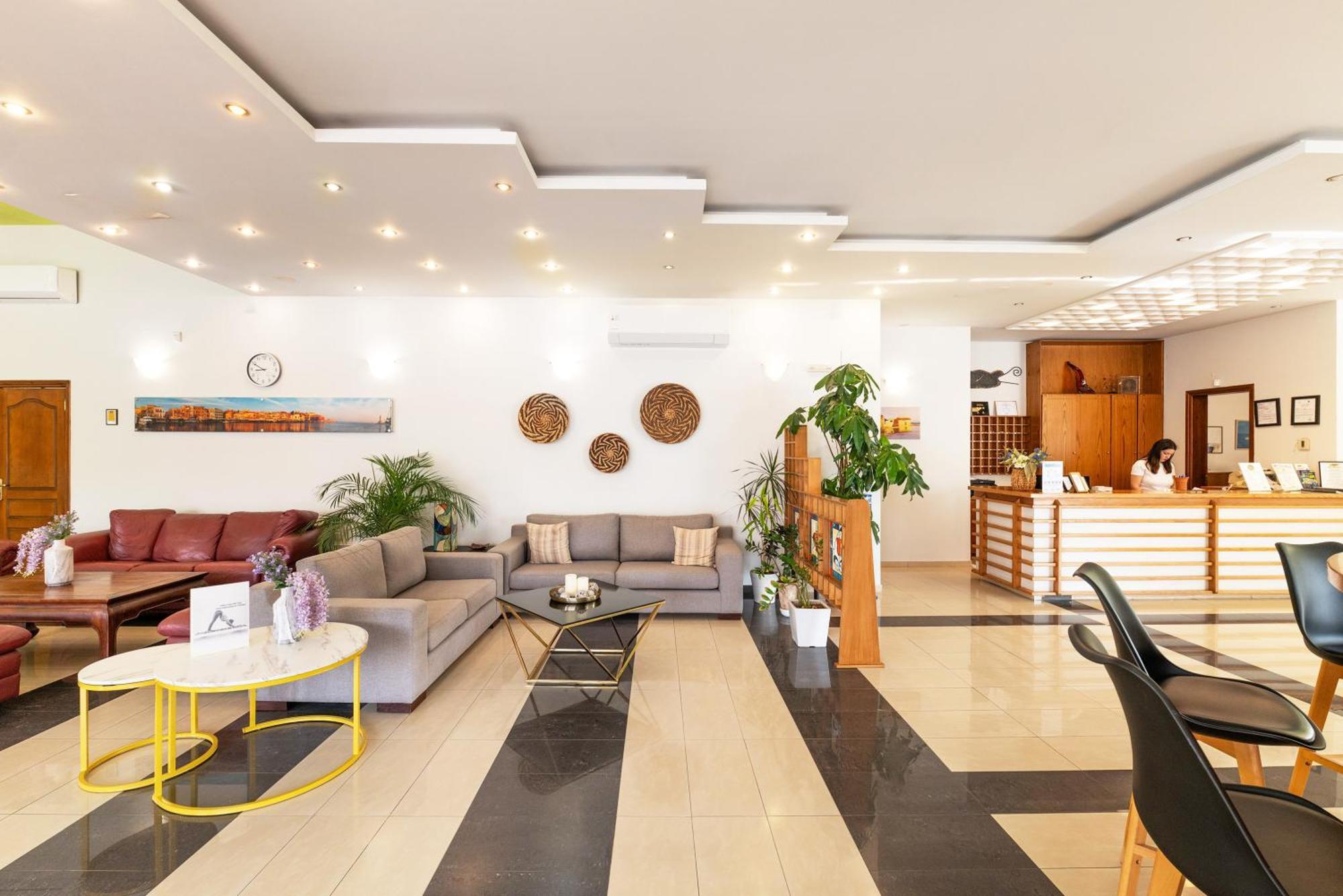 Pegasus Hotel Stalós Dış mekan fotoğraf